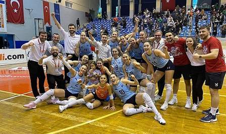 Aydın'ı takımlar düzeyinde Avrupa'da temsil eden ilk takım olan Aydın