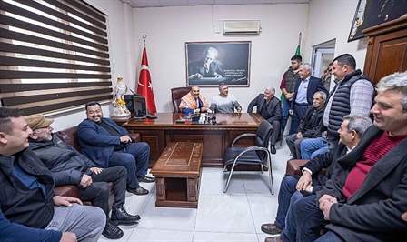 İzmir Büyükşehir Belediye Başkanı Tunç Soyer, Bayındır Ziraat Odası’nı ziyaret