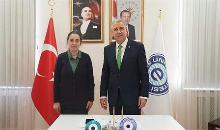 Ege Üniversitesi (EÜ) Fen Fakültesi Biyokimya Bölümü öğretim üyesi Doç.