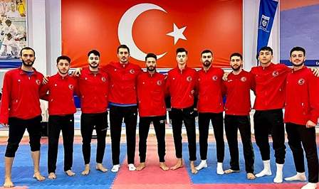 Kağıtsporlu karateciler, Yunanistan’da altın madalya peşinde