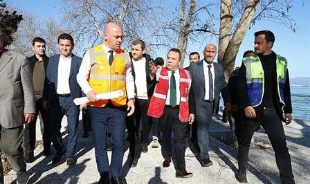 Antalya Büyükşehir Belediye Başkanı Muhittin Böcek, 27 milyon lira yatırım