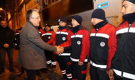 Nevşehir Belediye Başkanı Dr. Mehmet Savran, Temizlik İşleri Müdürlüğü personelleri