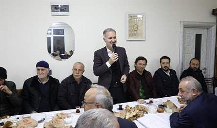 Belediye Başkanı Alper Taban’ın her Cuma sabahı farklı bir camide
