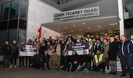 Türkiye’yi yerle bir eden deprem felaketinin ardından T.C. İzmir Valiliği