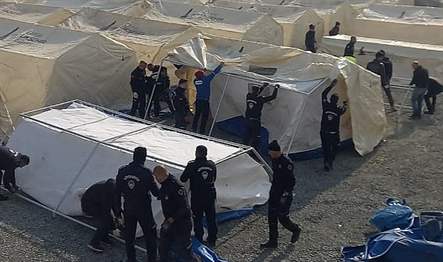 Hatay’da oluşturulacak koordinasyon merkezi için yola çıkan İzmir Büyükşehir Belediyesi