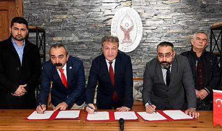 Başkan İduğ: “Bize nasip olan gecikmiş bir imza”