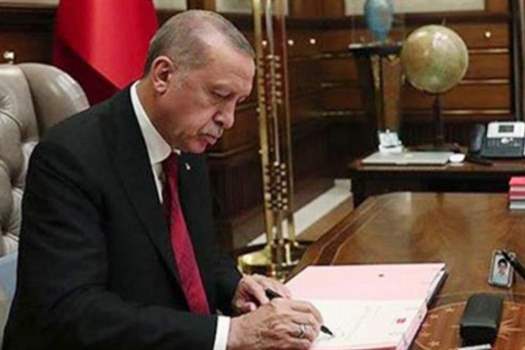 Cumhurbaşkanı Erdoğan, Dışişleri Bakanlığı'na iki bakan yardımcısı atadı.