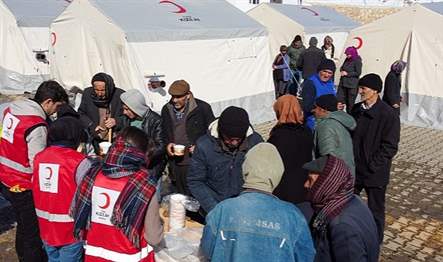 Kızılay, 11 ilde şiddetli olarak hissedilen 7.6 ve 7.7 büyüklüğündeki