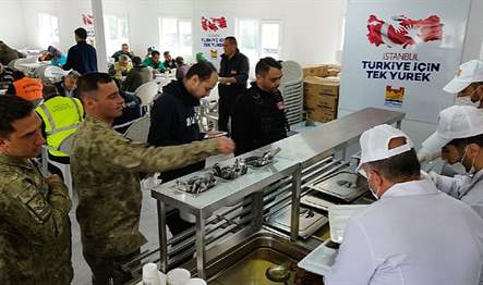 Yapımı Zeytinburnu Belediyesi tarafından gerçekleştirilen Gaziantep Nurdağı’ndaki aşevi 2 hafta
