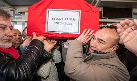 İzmir’de önceki gün hayatını kaybeden Yaşar Holding’in kurucusu ve onursal