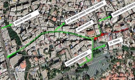 Yol bakım ve onarım çalışmaları nedeniyle Muratpaşa ilçesi Cengiz Toytunç