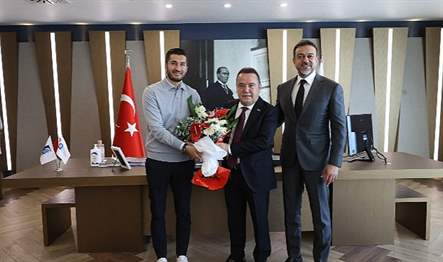 Antalyaspor’un yeni başkanı Sabri Gülel ve Teknik Direktör Nuri Şahin,