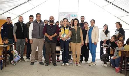 Avcılar Belediyesi tarafından Hatay’da eğitim öğretimin sürdürülebilmesi için 4 mahallede