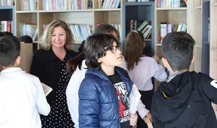 Hizmete açtığı Kitap Kafe’lerle çocukları ve yetişkinleri kitap okumaya teşvik
