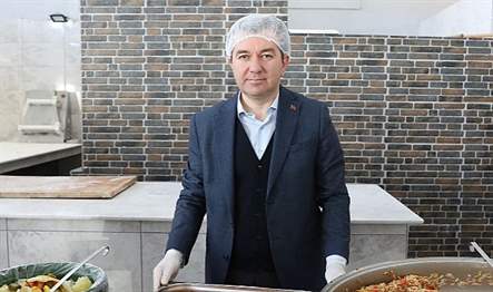 Bu yıl iftar sofraları Aşevinden giden yemekler ile evlerde kuruluyor,