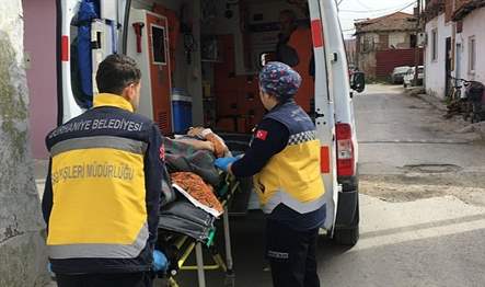 Burhaniye Belediyesi “Evde Bakım ve Sağlık Hizmeti” projesiyle ilçede yaşayan