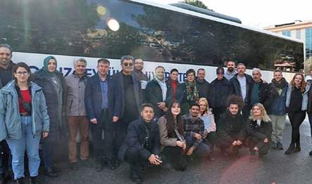 Dokuz Eylül Üniversitesi (DEÜ) ekiplerinin deprem bölgesine desteği sürüyor. Üniversitenin