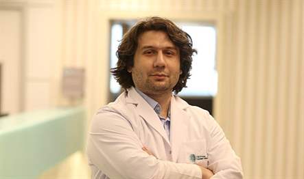 Aromalı e-sigaralar pek çok zararlı kimyasal içeriyor