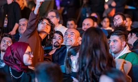 İzmir Gençlik Belediyesi’nde yer almak için meclis üyeliği kura çekimi