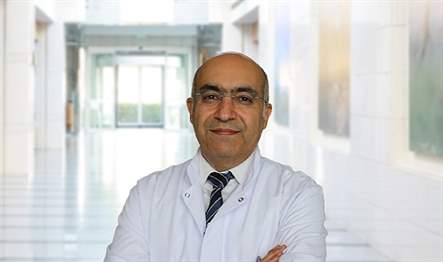 Gırtlak kanseri Türkiye’de ve dünyada çoğunlukla erkeklerde görülüyor.