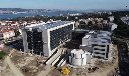 Gölcük Belediye Başkanı Ali Yıldırım Sezer, Gölcük Yeni Devlet Hastanesi'nin