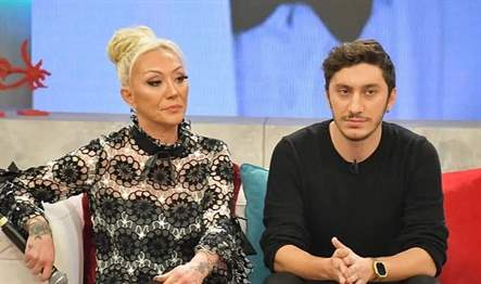 Güllü, ”Bendeki Sen” isimli yeni şarkısını Musicom Prodüksiyon etiketiyle hayranlarının