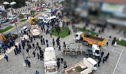 İBB tarafından Üsküdar’a kazandırılan Mimar Sinan Meydanı’nın geleneksel Ramazan etkinliklerine