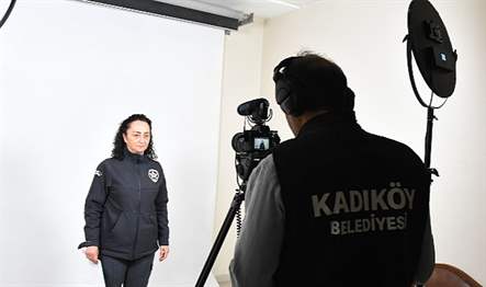 Kadıköy Belediyesi’nin kadın çalışanları hazırladıkları bir filmle deprem bölgesindeki kadınlara