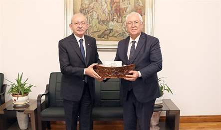 Karabağlar Belediye Başkanı Muhittin Selvitopu, CHP Genel Başkanı ve Millet