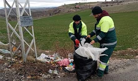 Keçiören Belediyesi tarafından ilçedeki kırsal kesimlerde temizlik çalışması yapıldı. Keçiören’e