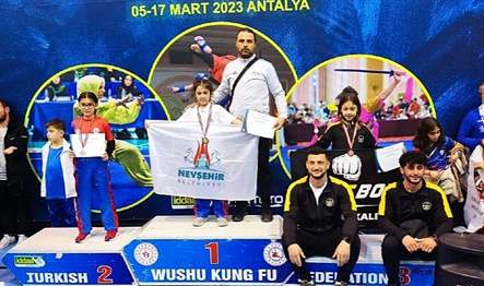 Antalya’da düzenlenen Türkiye Wushu Kung Fu Şampiyonası’na 24 sporcu ile