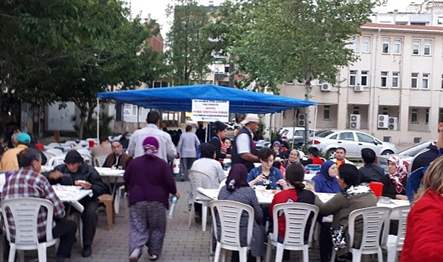 Ödemiş Belediyesi yaklaşan Ramazan ayı öncesi 5000 kişinin birlikte iftar