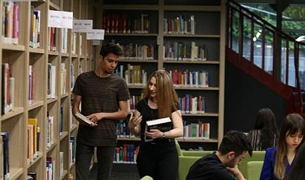 Üsküdar Üniversitesi, 10 yıldan bu yana Pozitif Psikoloji dersleri veriyor