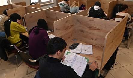 Selçuklu Belediyesi kütüphanecilik alanındaki yatırımlarıyla geleceğin bilgi donanıma sahip nesillerinin