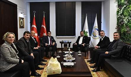 Osmangazi Belediye Başkanı Mustafa Dündar, Bursa Tarihi Çarşı ve Hanlar