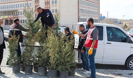 Van’da Büyükşehir Belediyesi 14 Mart Tıp Bayramı dolayısıyla Kahramanmaraş merkezli