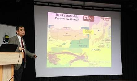 İnegöl Belediyesi’nin düzenlediği “Deprem Gerçeği Türkiye ile Japonya” konulu seminerde