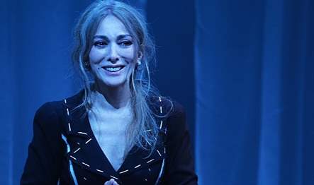 ENKA Sanat, yapımını ID İletişim’in üstlendiği Zerrin Tekindor’un tek kişilik