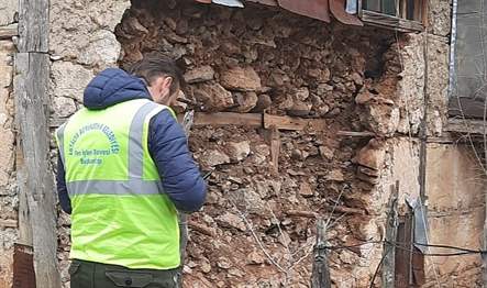 Antalya Büyükşehir Belediyesi’nde görevli inşaat mühendisleri ve inşaat teknikerlerinden oluşan