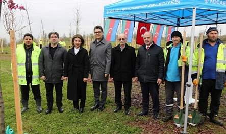 Azerbaycan ve Türkiye Kardeşlik Hatıra Ormanına Azerbaycan Ümummilli Lideri Haydar