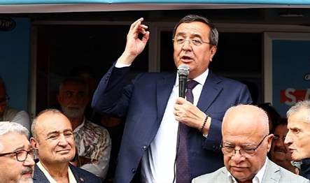 İlçedeki sivil toplum örgütleri ile esnaf kuruluşlarını ziyaret eden Konak