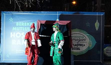 Beylikdüzü Belediyesi’nin her gün farklı bir mahallede düzenlediği Ramazan etkinlikleri