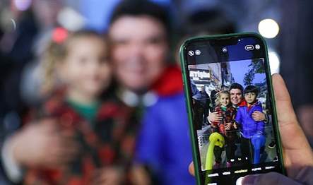 Buca Belediyesi kentin ticaret merkezi olan Şirinyer Forbes Caddesi’nde 2