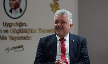 İstek Lüleburgaz Okulları 3’üncü sınıf öğrencileri, derslerinde gördükleri Yerel Yönetimler