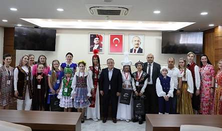 Antalya Büyükşehir Belediyesi tarafından düzenlenen 24. Antalya Uluslararası Çocuk Festivali