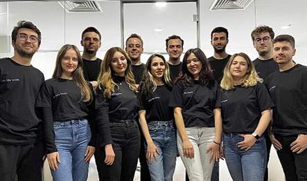 Edvido nisan ayı itibariyle global pazara açıldığını duyurdu. Markaların reklam,
