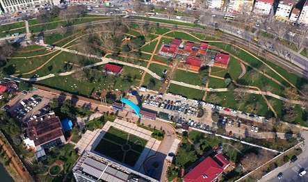 İBB yeşil alanları, meydan düzenlemeleri ve tramvay hattıyla Eyüpsultan’ın çehresini