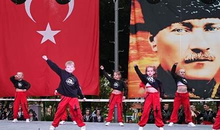 Bağımsız Devletler Topluluğu Kültür, Yardımlaşma ve Dayanışma Derneği (FİLİZ), Kemer’de