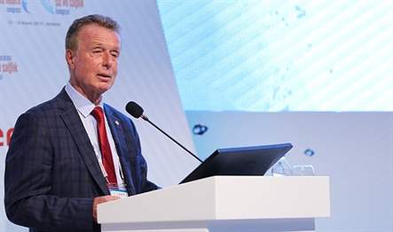 Günlük hayatın vazgeçilmezi olan su, yeterli miktarda tüketildiğinde insan sağlığı
