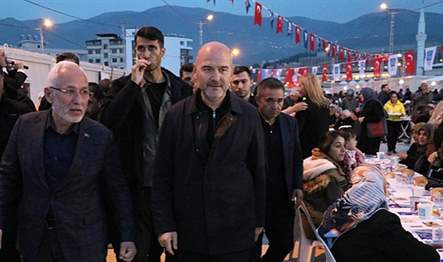 "Asrın felaketi" olarak anılan depremlerde büyük yıkımın yaşandığı Hatay'ın İskenderun